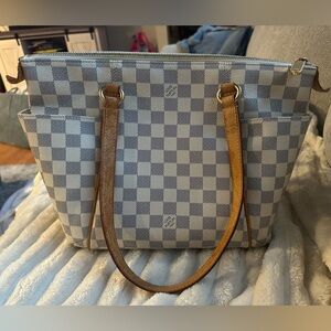 Louis Vuitton Damier Azur Totally